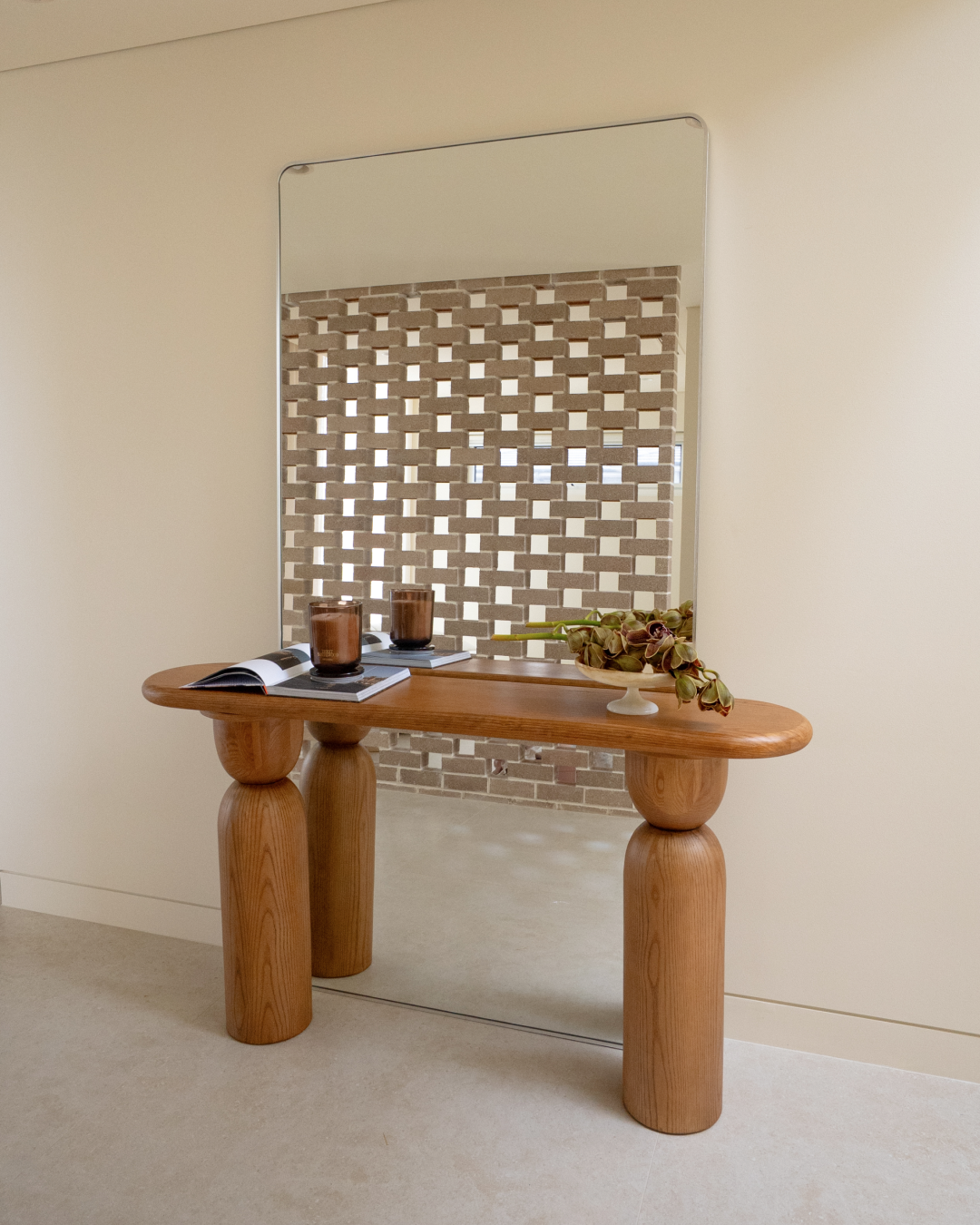 Large Wall Mirrors: How to Choose the Right Size, Shape & Position