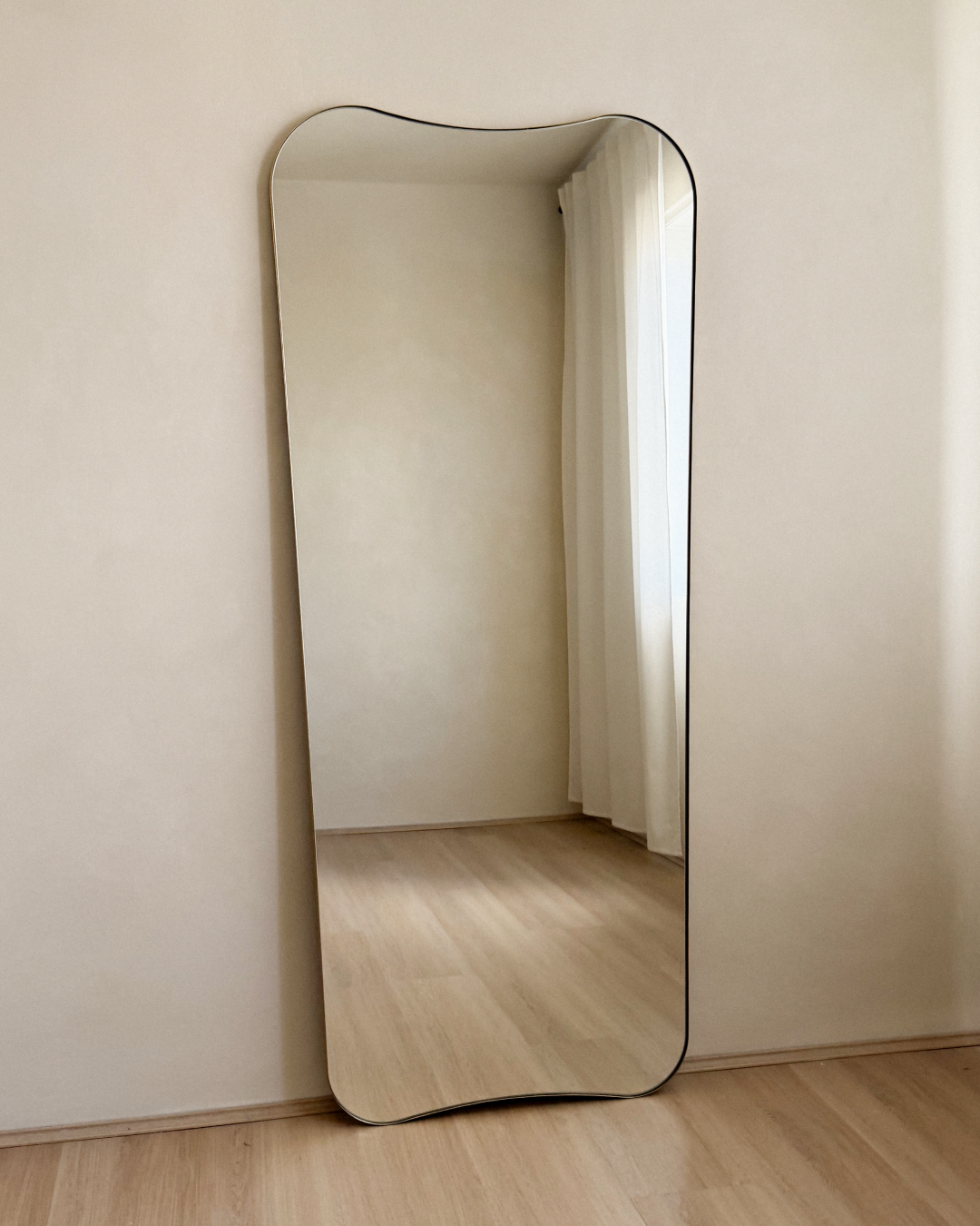Elara Organic Mirror